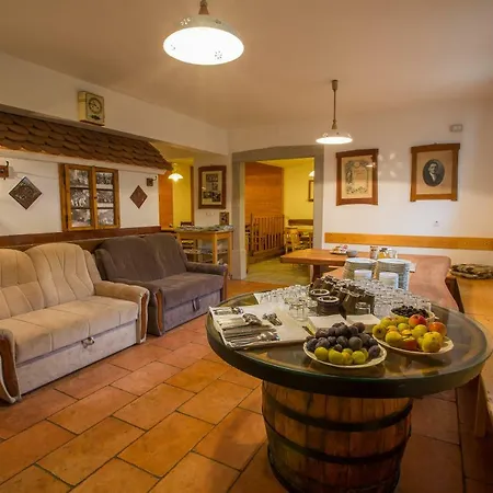 Farm stay Glamping Organic Farm Slibar Trzic