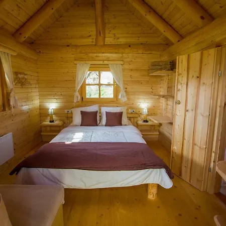 Glamping Organic Farm Slibar Κατάλυμα σε φάρμα *