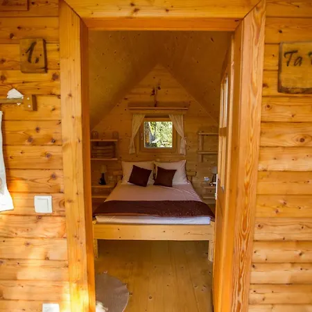 Glamping Organic Farm Slibar