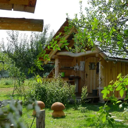 Farma Glamping Organic Farm Slibar