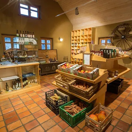 Glamping Organic Farm Slibar