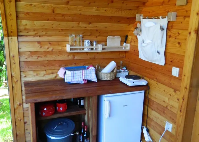 Glamping Organic Farm Slibar Alojamento de Turismo Rural *